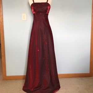 Betsy Adam by Jaslene